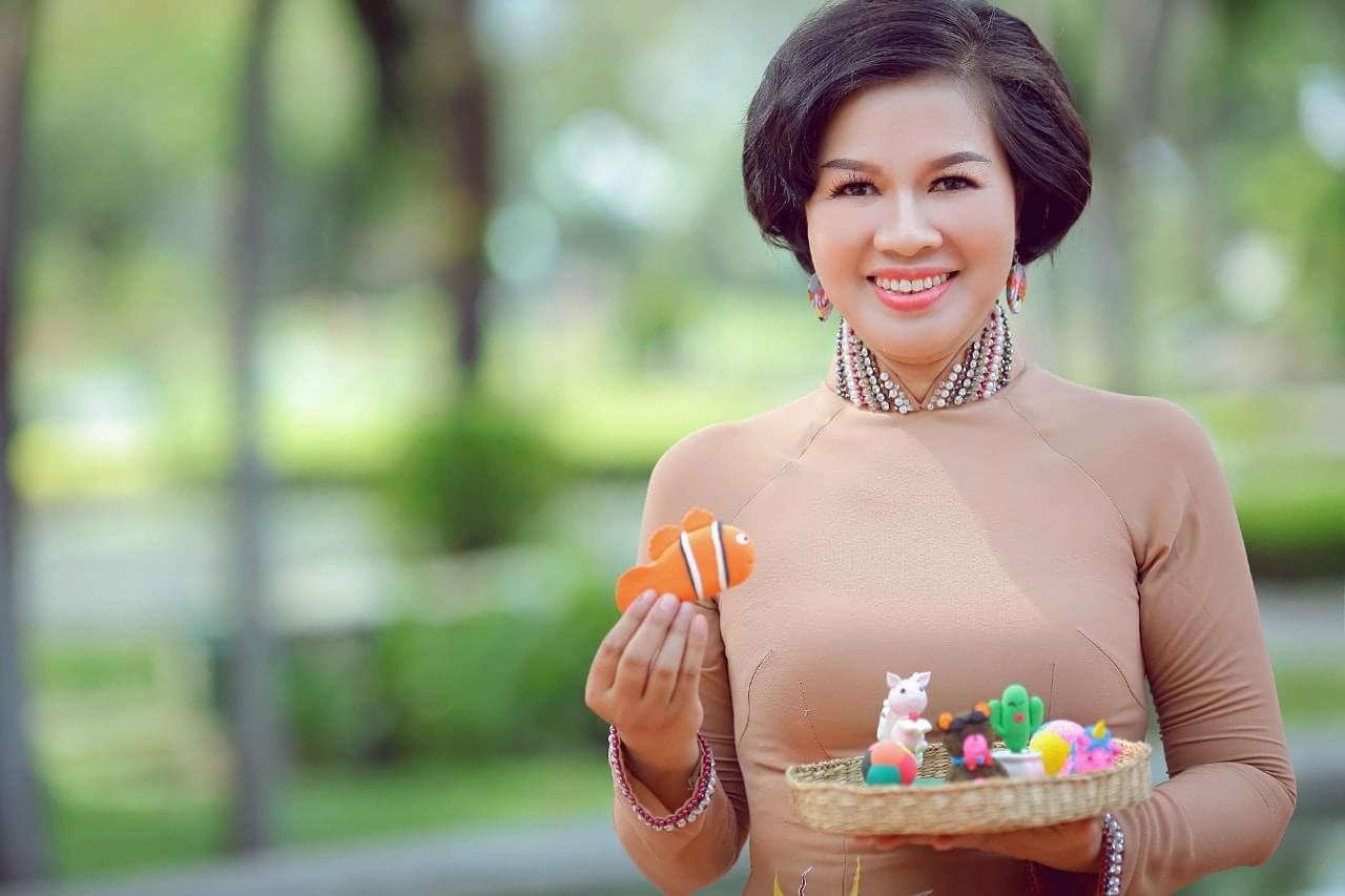 Hành trình trở thành Nữ Hoàng Đất Sét - Linh Vy